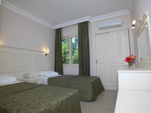 Verona Apartments มาร์มาริส ภายนอก รูปภาพ